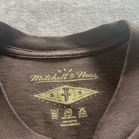 CACTUS JACK / TRAVIS SCOTT COLLEGE MERCH - Picture 2 of 6